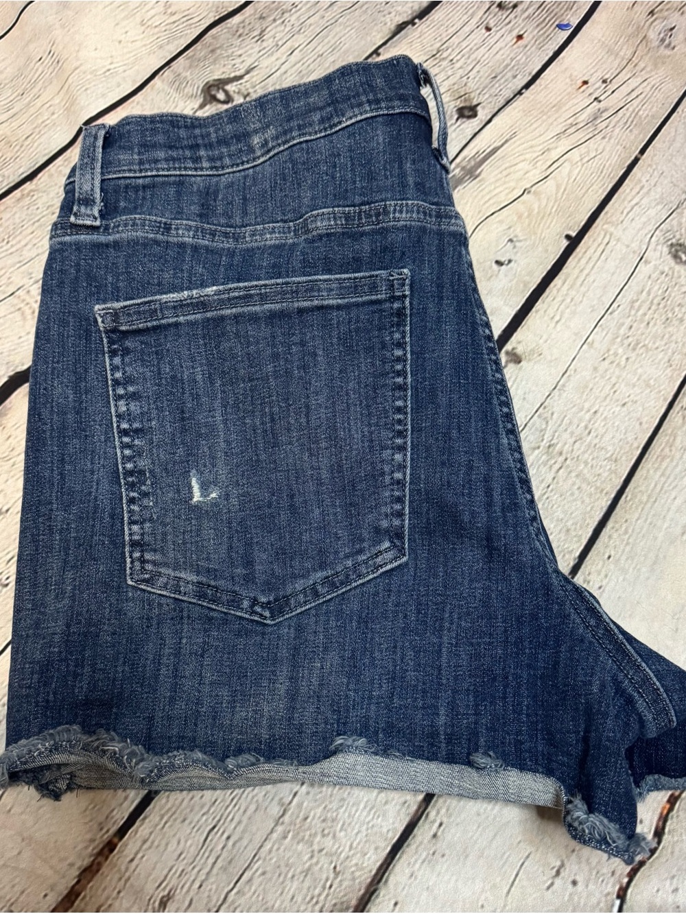 Cosmic Blue Love High-Rise Dark Blue Denim Jean Shorts Size 32 - Picture 6 of 6